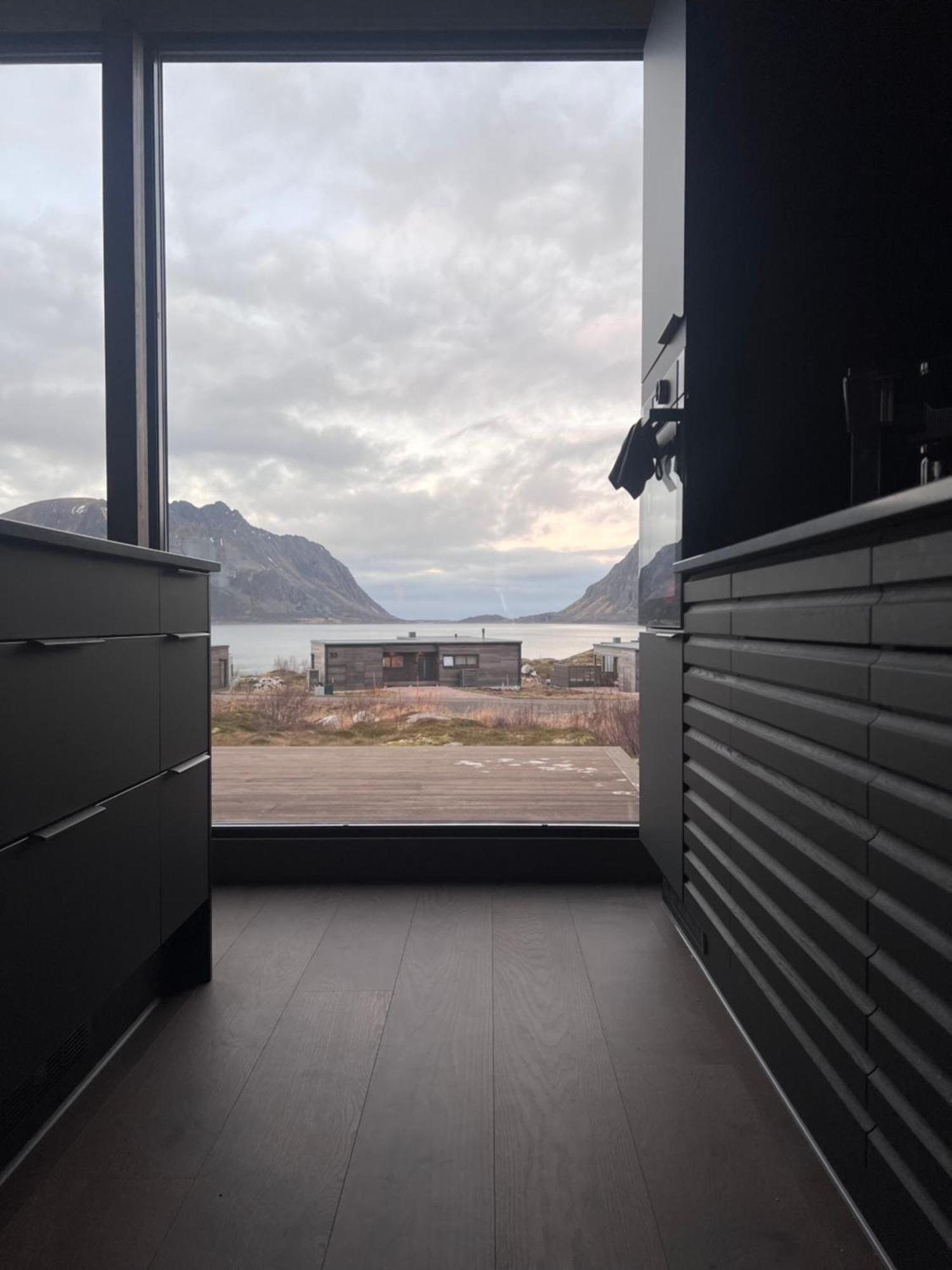 Hoda Cabin - Luxury Lodge With Jacuzzi And Sauna Lyngværet Eksteriør billede