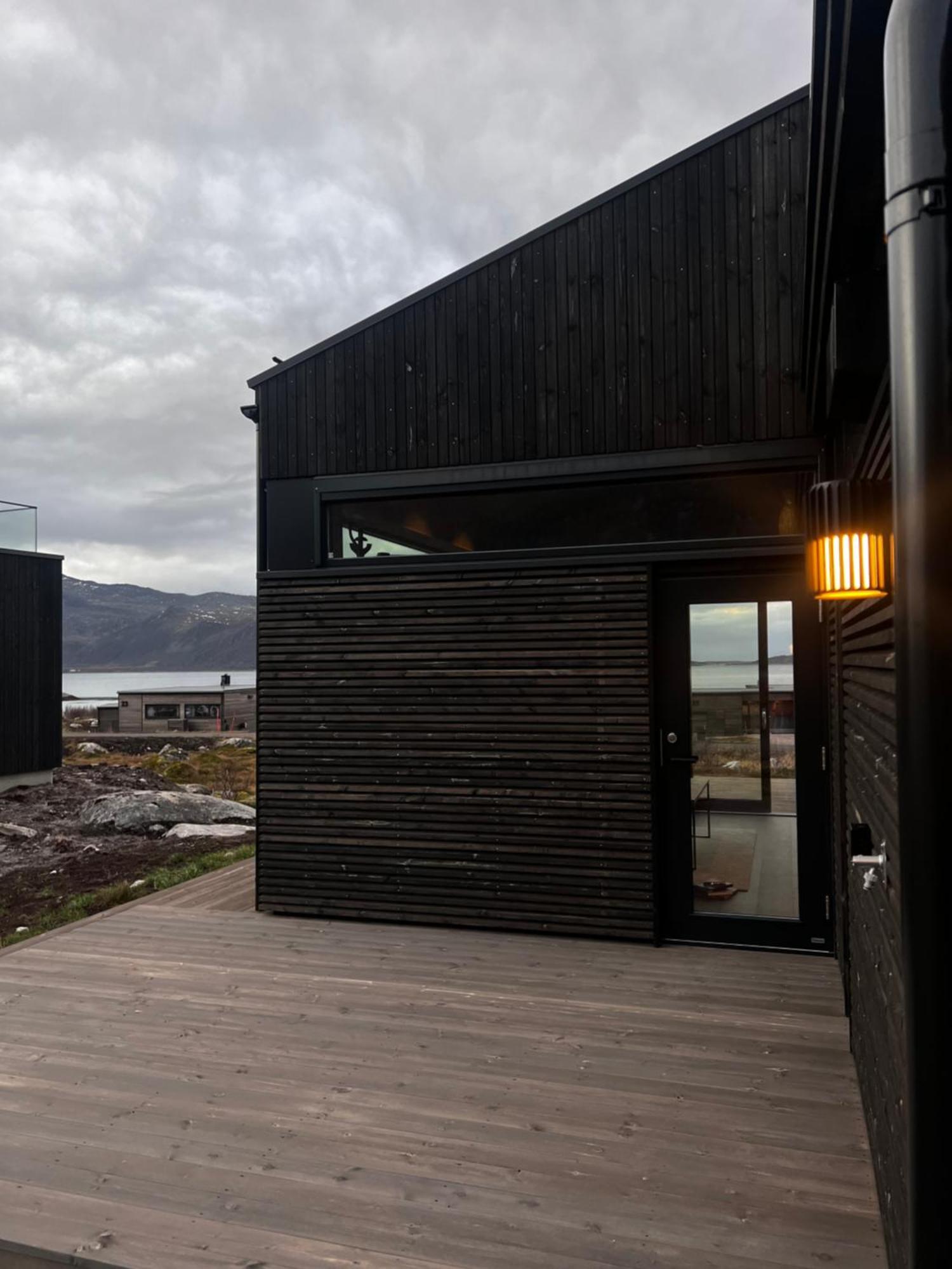 Hoda Cabin - Luxury Lodge With Jacuzzi And Sauna Lyngværet Eksteriør billede